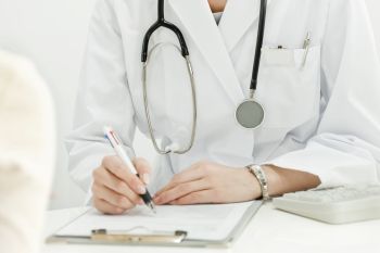 Ενδεικτική φωτογραφία ιατρού